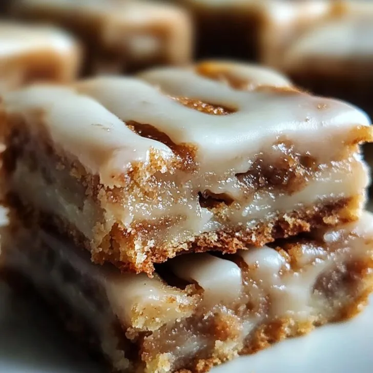 Cinnamon Roll Bliss Bars Recipe | Easy & Delicious