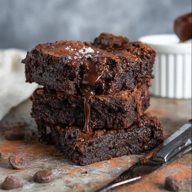 Ultra-Fudgy Chocolate Brownies With Almond Flour